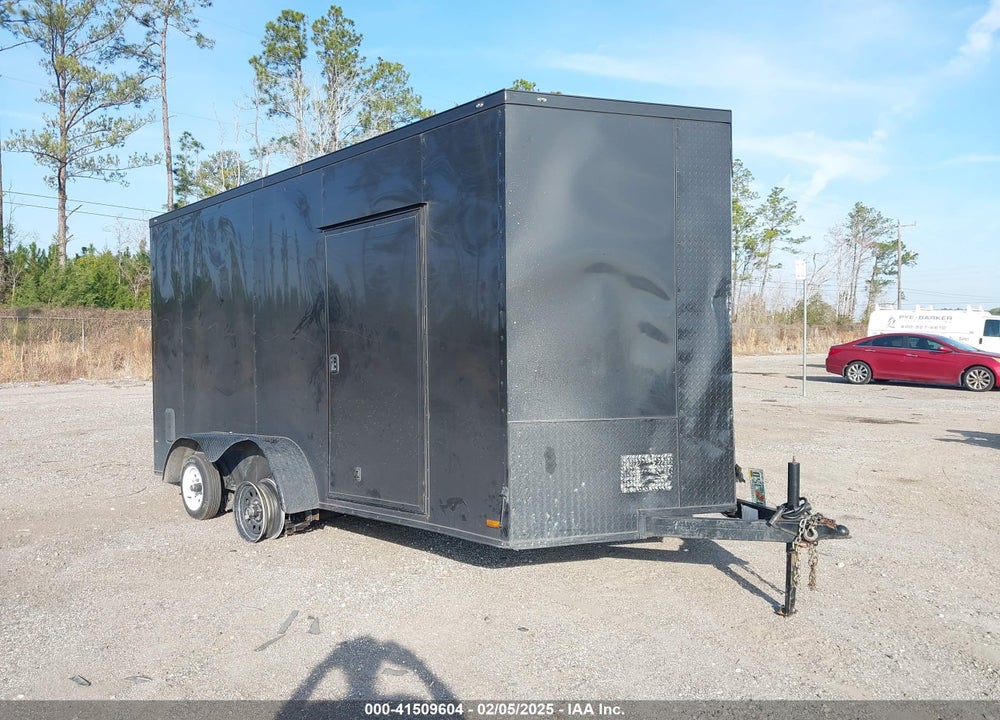 2024 TITANIUM CARGO TRAILER VIN: 7PLBE1428RM007258
