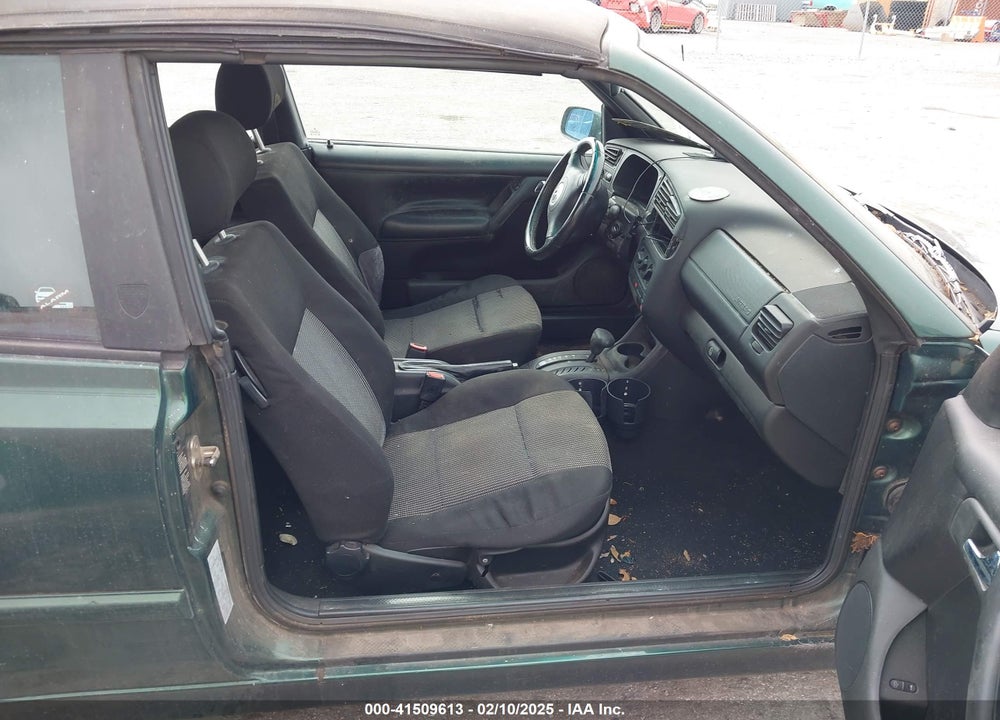 2000 VOLKSWAGEN CABRIO GLS VIN: 3VWDC21V5YM801852