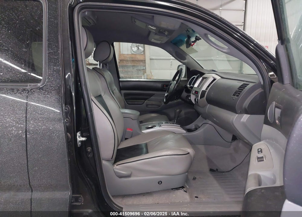 2008 TOYOTA TACOMA DOUBLE CAB VIN: 5TELU42N88Z554402