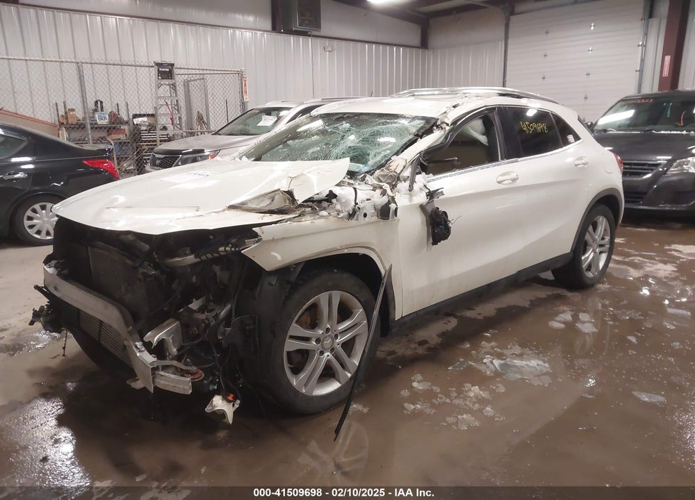 2015 MERCEDES-BENZ GLA 250 4MATIC VIN: WDCTG4GB0FJ174137