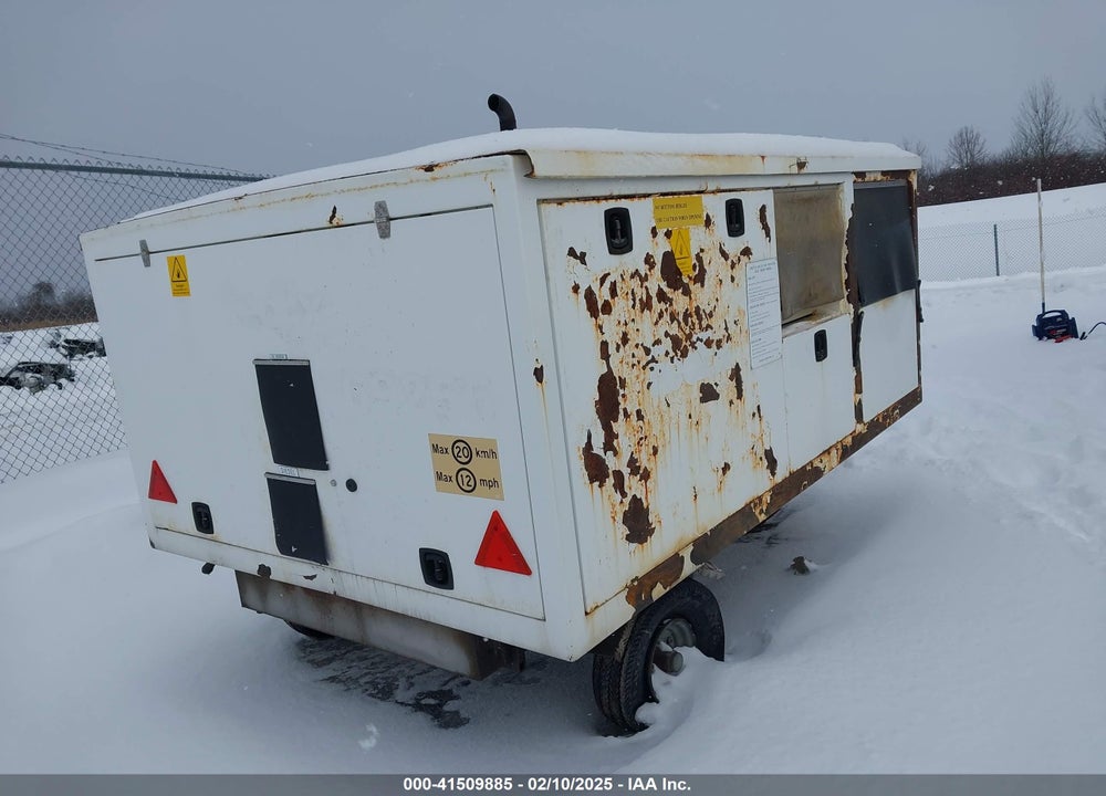 2008 EQUIPMENT AIRCRAFT HEATER VIN: 00000000002008377