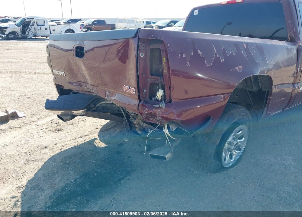 2003 GMC SIERRA 1500 SLE VIN: 2GTEC19V131329042