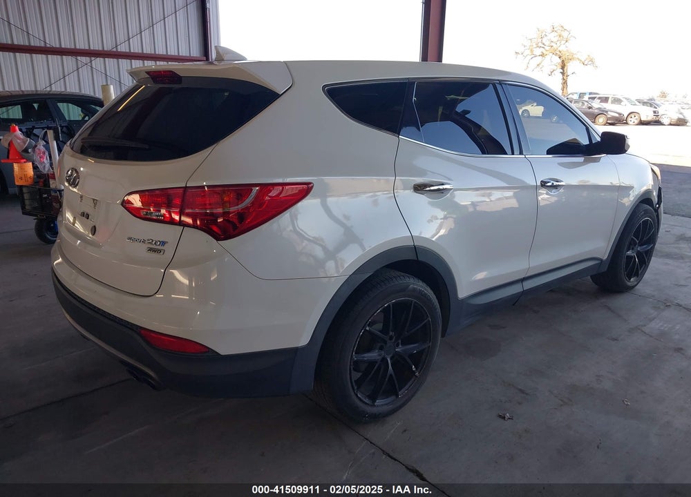 2013 HYUNDAI SANTA FE SPORT 2.0T VIN: 5XYZWDLA1DG032957