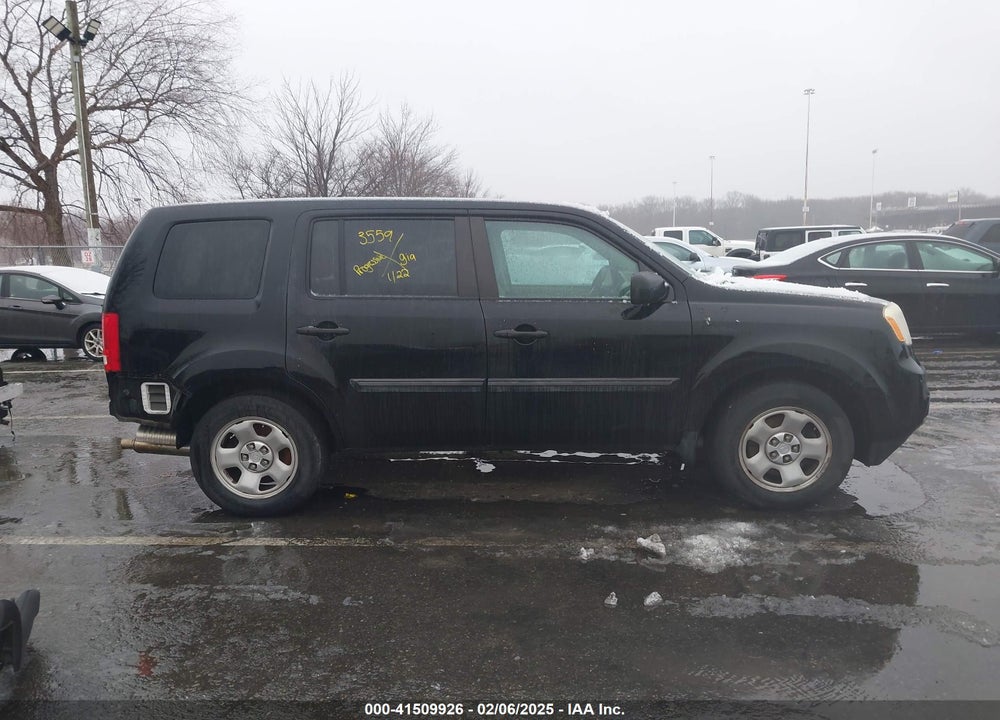 2015 HONDA PILOT VIN: 5FNYF4H27FB020075