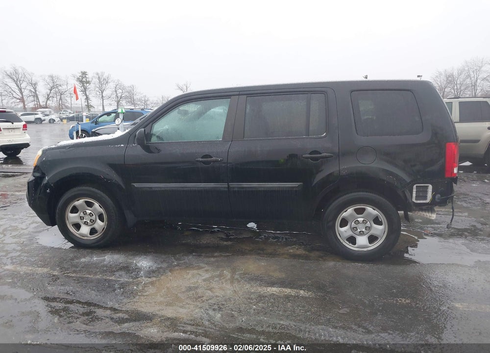 2015 HONDA PILOT VIN: 5FNYF4H27FB020075