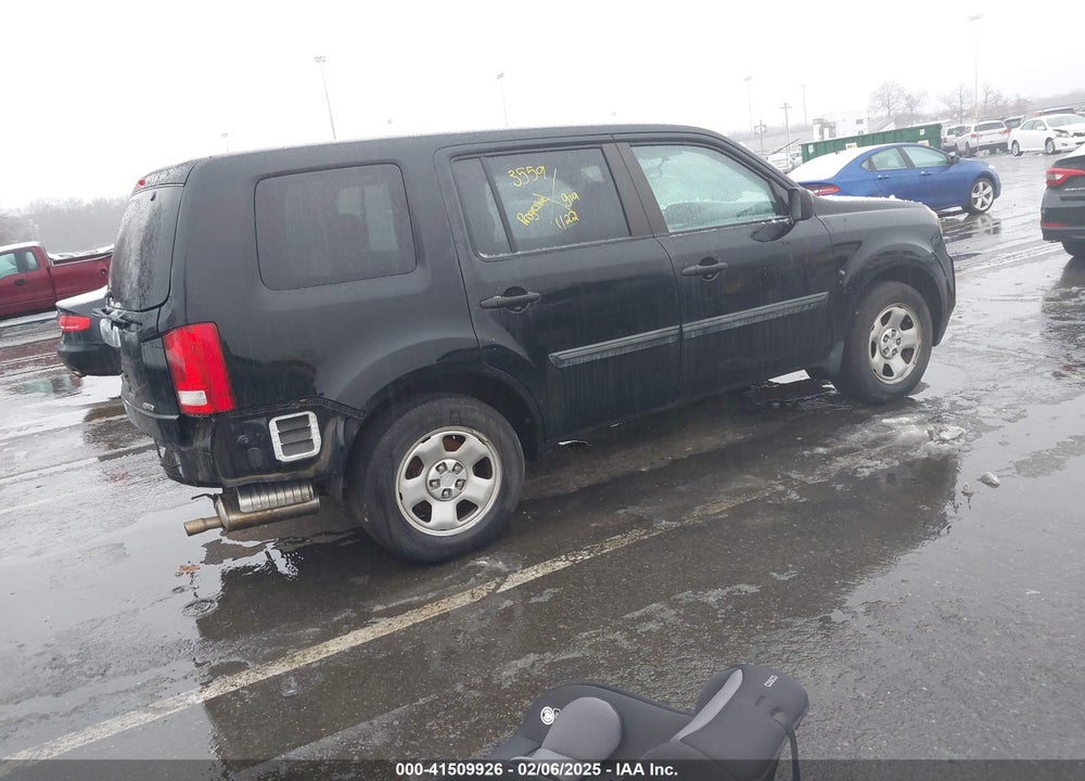 2015 HONDA PILOT VIN: 5FNYF4H27FB020075