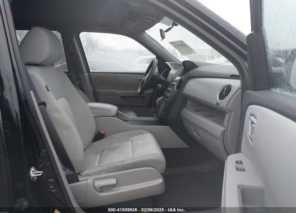 2015 HONDA PILOT VIN: 5FNYF4H27FB020075