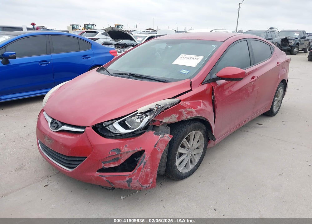 2014 HYUNDAI ELANTRA VIN: KMHDH4AE5EU165288