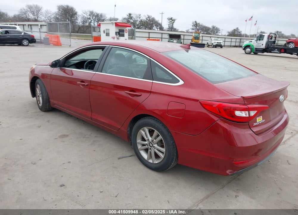 2016 HYUNDAI SONATA VIN: 5NPE24AF7GH357411