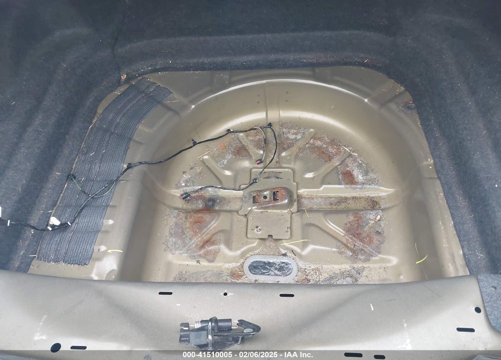 2011 FORD TAURUS VIN: 1FAHP2EW4BG166366