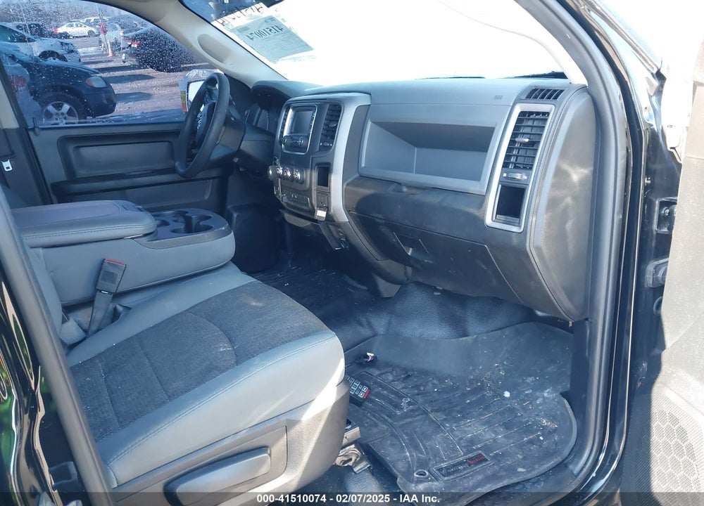 2020 RAM 1500 CLASSIC VIN: 1C6RR7XT4LS130207