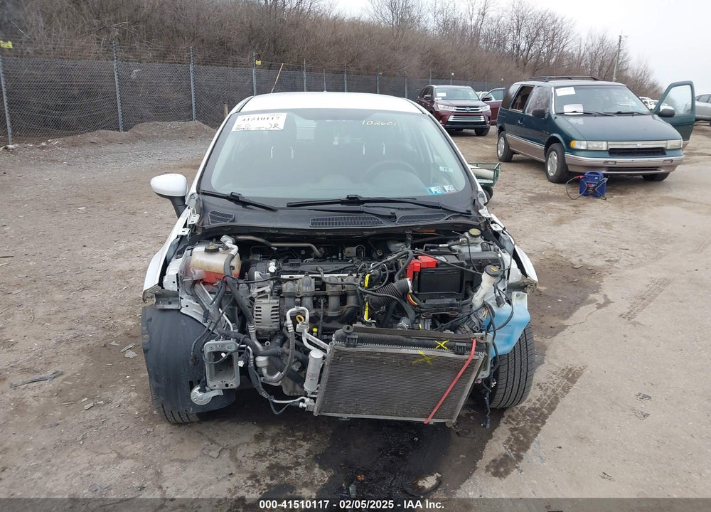 2019 FORD FIESTA VIN: 3FADP4BJ8KM102601