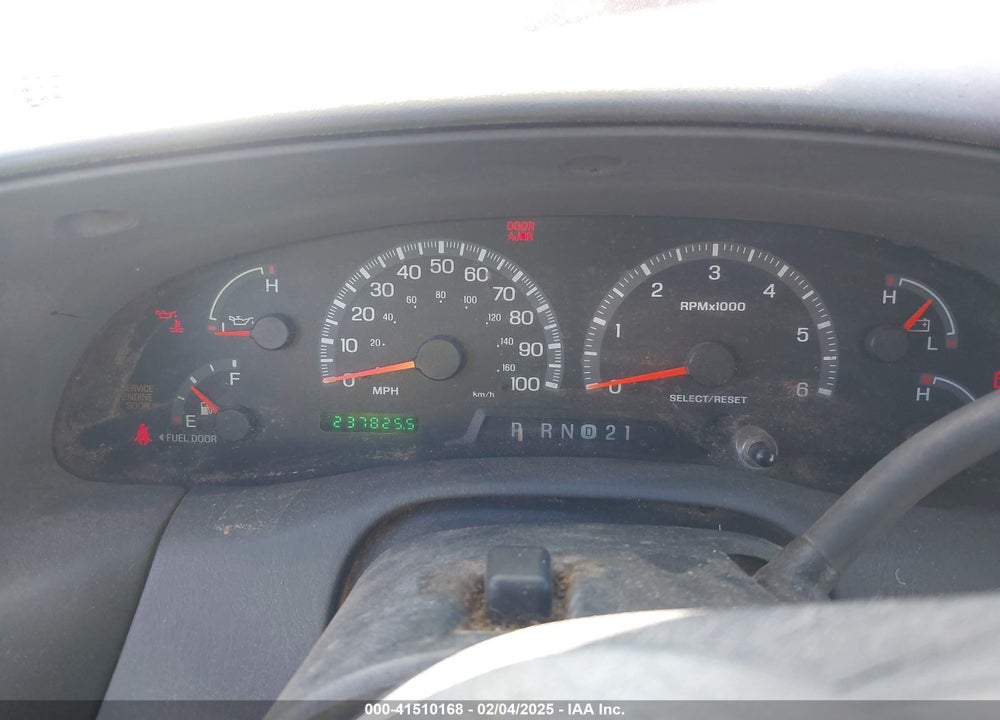 2000 FORD F-150 LARIAT/WORK SERIES/XL/XLT VIN: 1FTRX18W2YNB60283