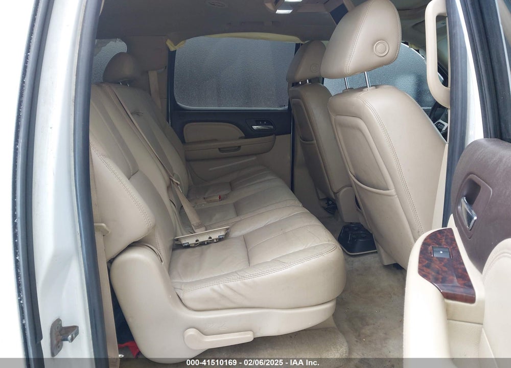 2007 GMC YUKON XL 1500 DENALI VIN: 1GKFK66807J313840
