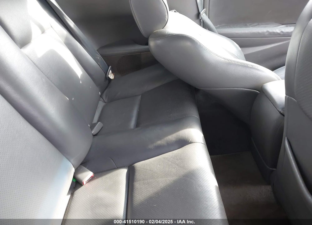 2006 TOYOTA CAMRY SOLARA SLE VIN: 4T1FA38PX6U067468