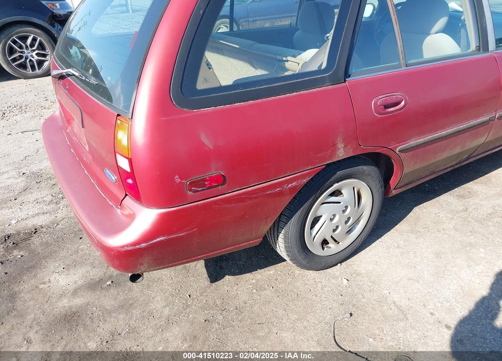 1997 FORD ESCORT LX VIN: 1FALP15P4VW104389