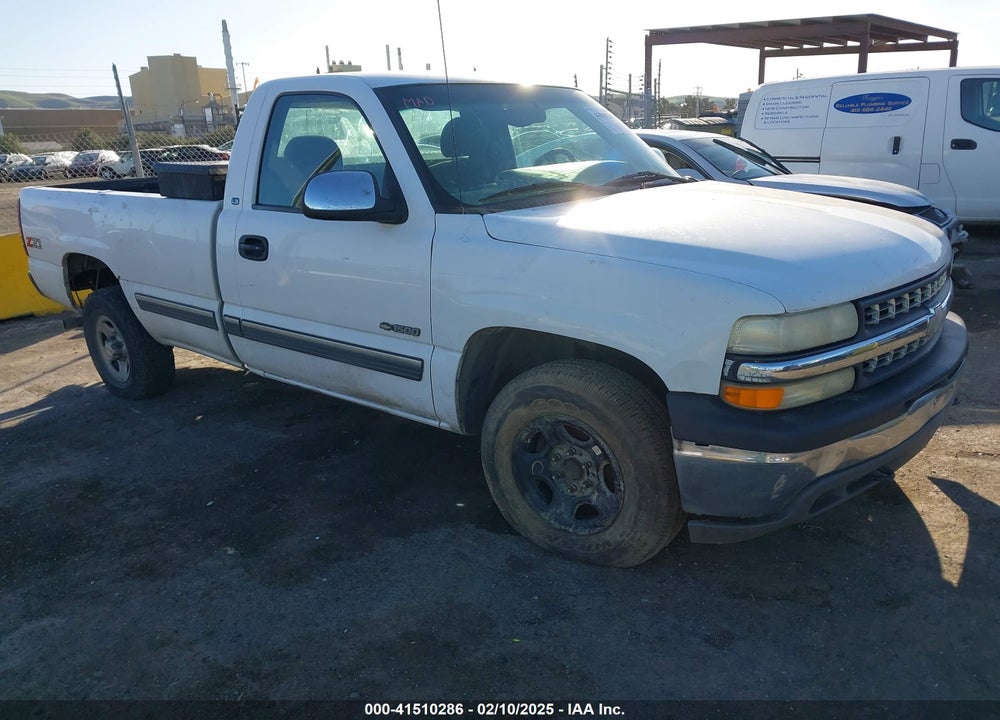 2001 CHEVROLET SILVERADO 1500 LS VIN: 1GCEK14T71Z329088