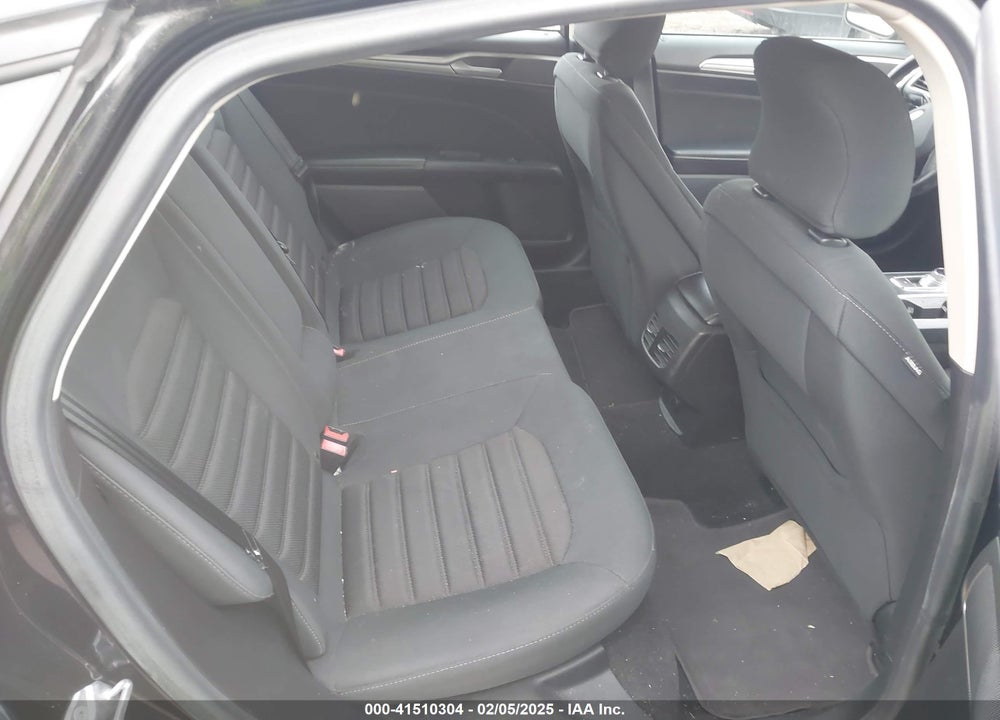 2019 FORD FUSION VIN: 3FA6P0HD2KR158619