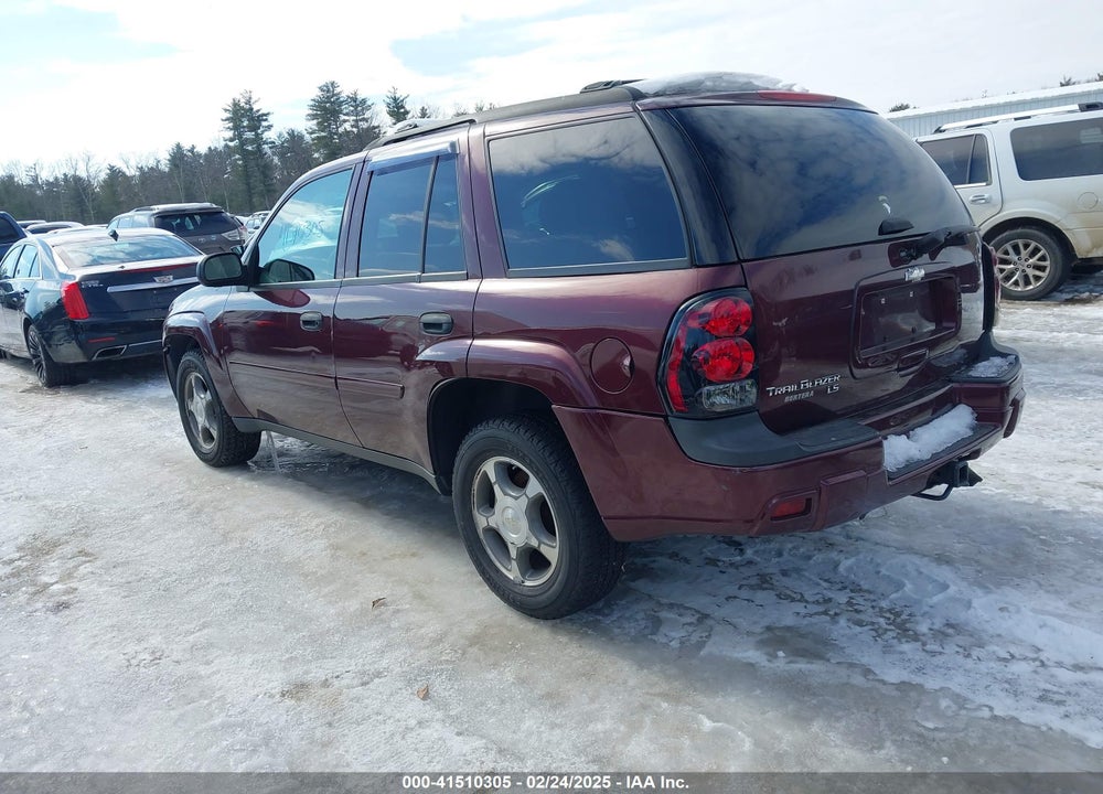 2007 CHEVROLET TRAILBLAZER LS VIN: 1GNDT13S472254165