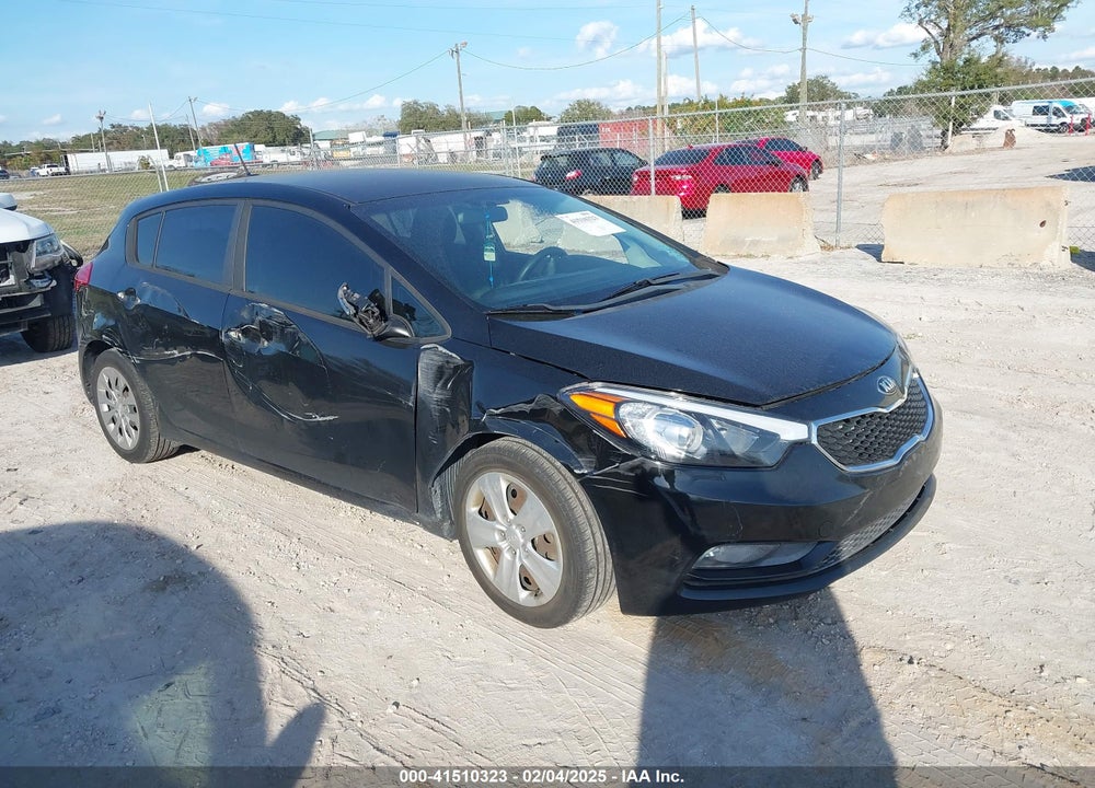 2016 KIA FORTE 5-DOOR LX VIN: KNAFK5A87G5648676