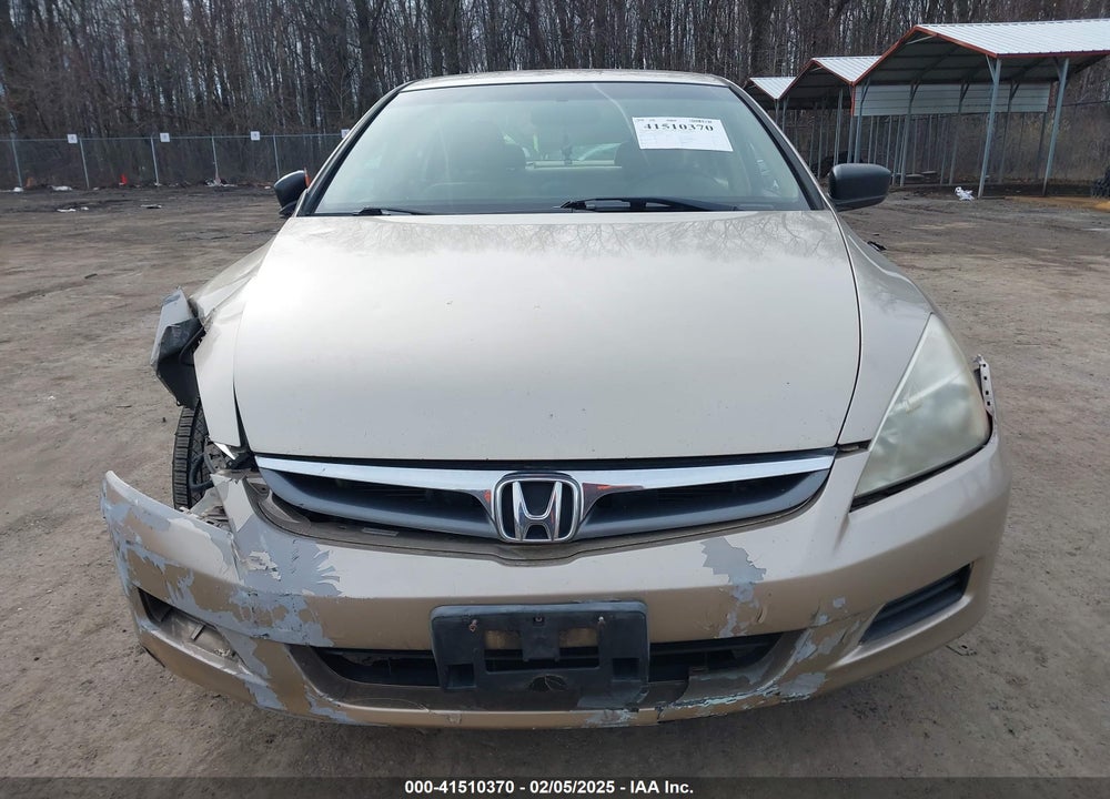 2006 HONDA ACCORD VIN: JHMCM56196C007775