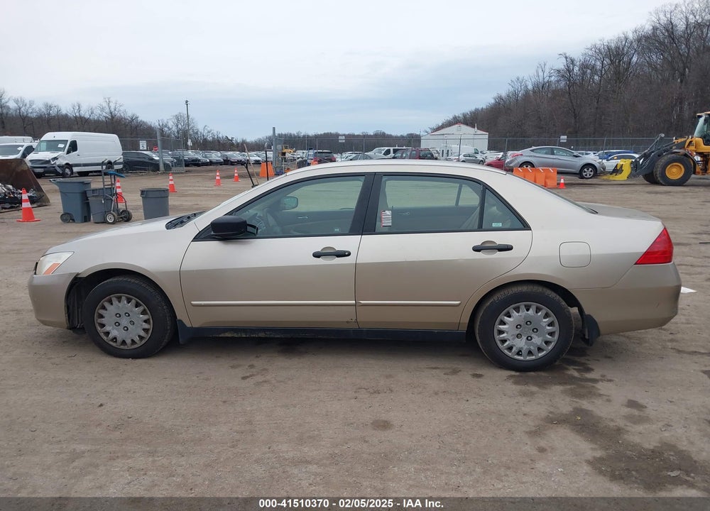 2006 HONDA ACCORD VIN: JHMCM56196C007775
