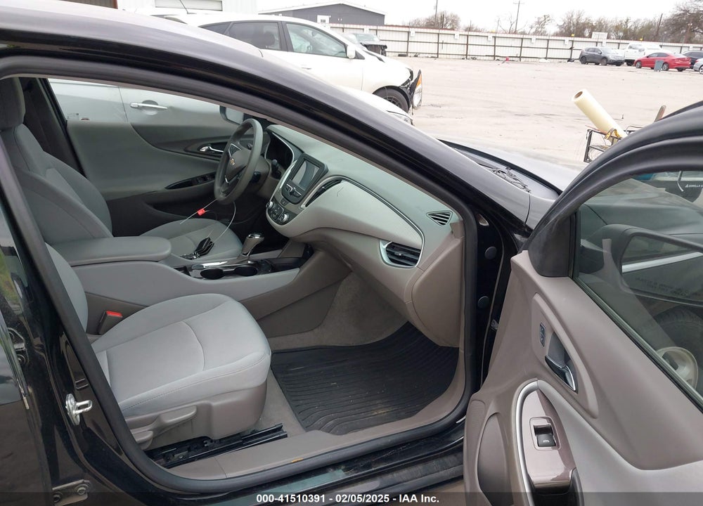 2016 CHEVROLET MALIBU VIN: 1G1ZB5ST6GF333938