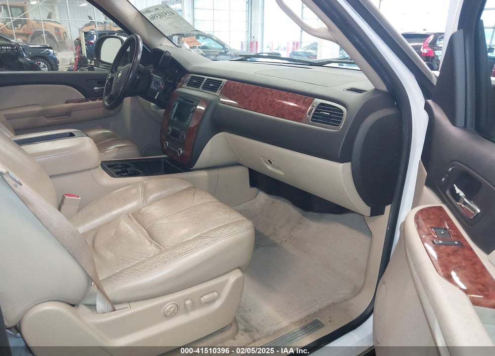 2007 CHEVROLET TAHOE LTZ VIN: 1GNFK13007R175822