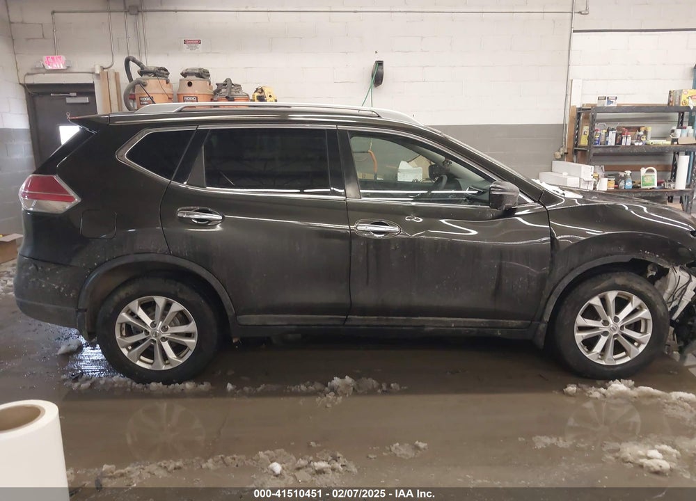 2014 NISSAN ROGUE SV VIN: 5N1AT2MV7EC825032