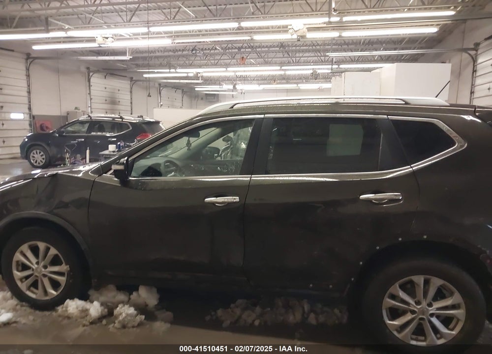 2014 NISSAN ROGUE SV VIN: 5N1AT2MV7EC825032