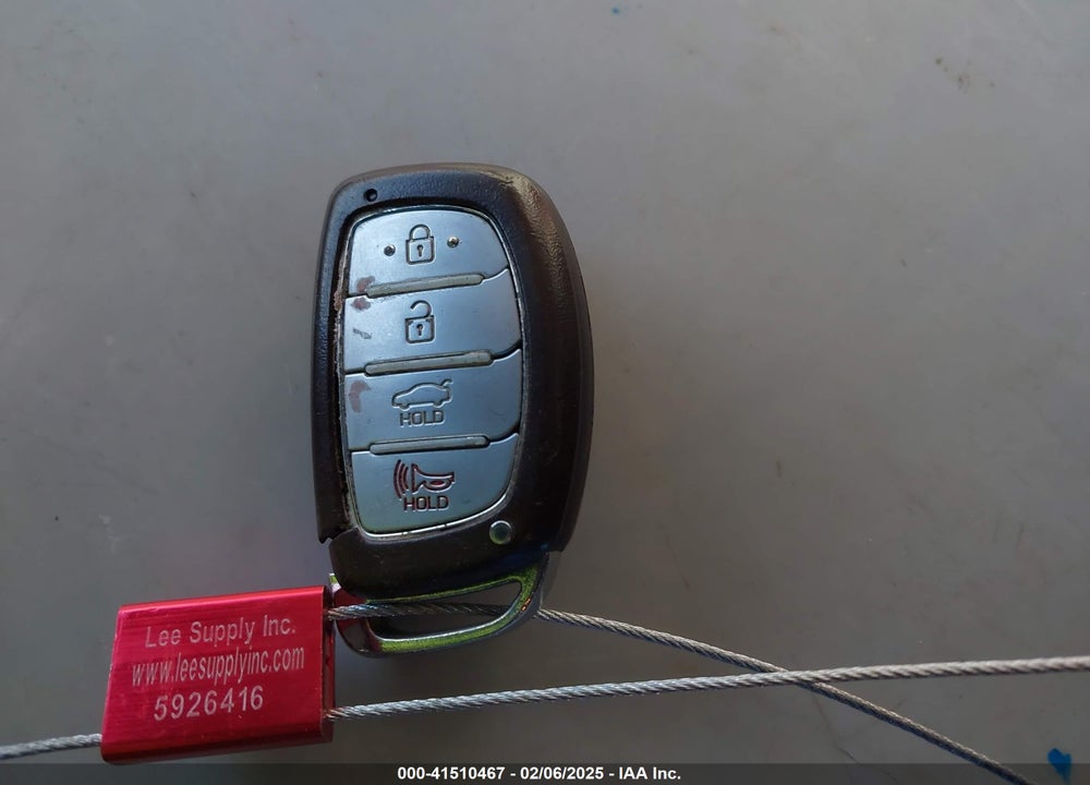 2016 HYUNDAI SONATA HYBRID VIN: KMHE24L15GA010728