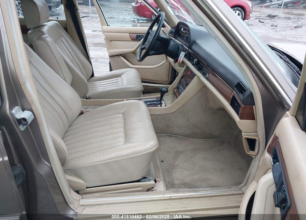 1988 MERCEDES-BENZ 420 SEL VIN: WDBCA35D0JA410914