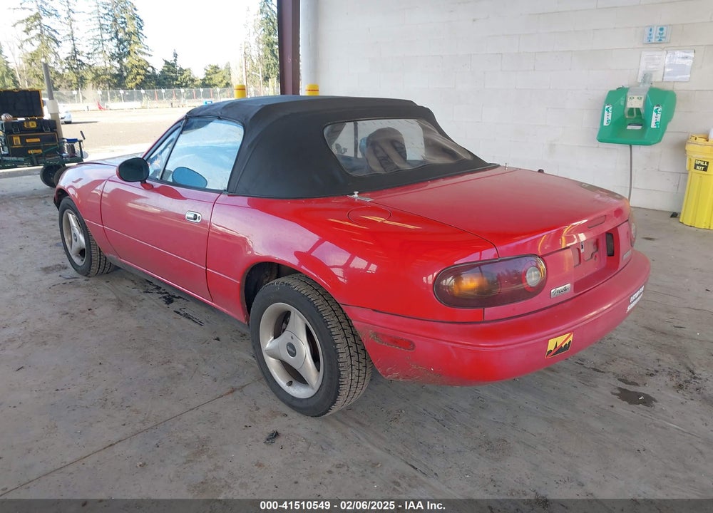 1992 MAZDA MX-5 MIATA VIN: JM1NA351XN0304420