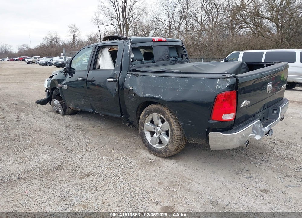 2017 RAM 1500 VIN: 3C6RR7LT4HG506103