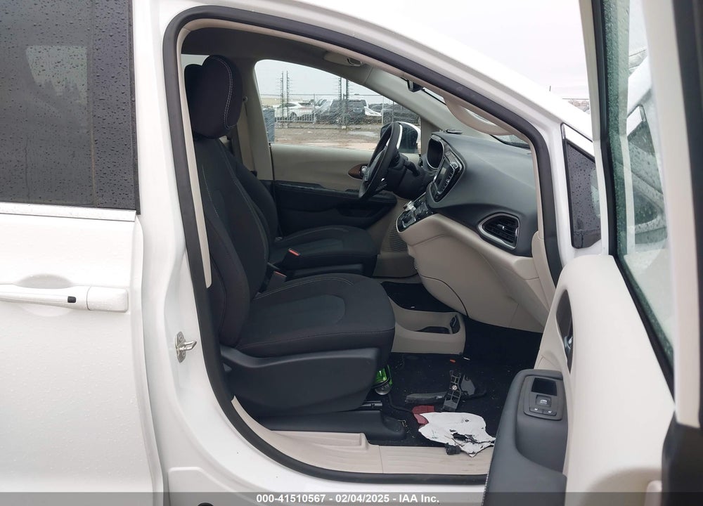 2023 CHRYSLER VOYAGER LX VIN: 2C4RC1CG2PR598590