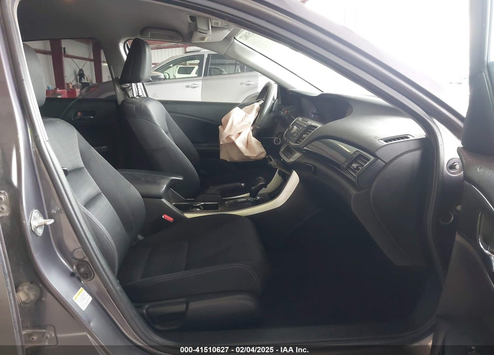 2015 HONDA ACCORD VIN: 1HGCR2F57FA210844