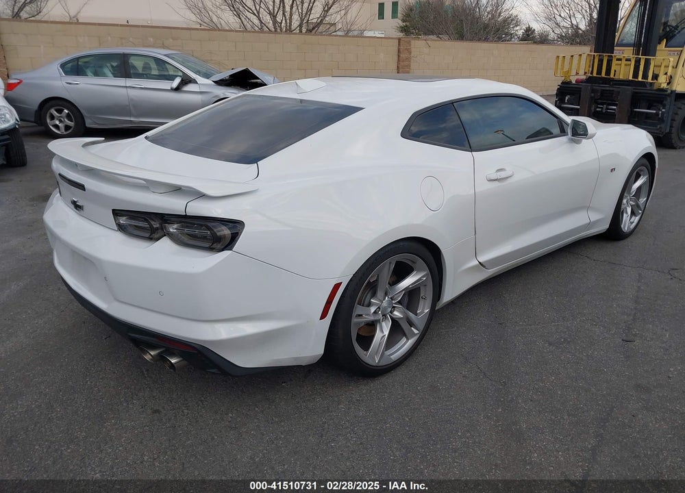 2019 CHEVROLET CAMARO VIN: 1G1FH1R77K0155679