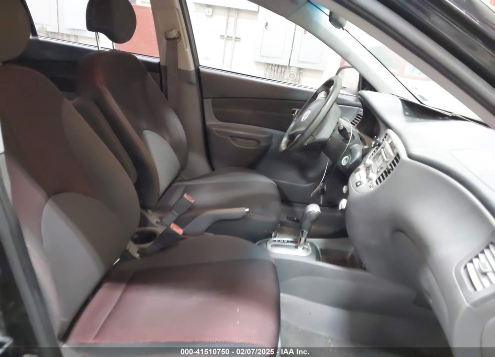 2007 KIA RIO5 SX VIN: KNADE163476268726