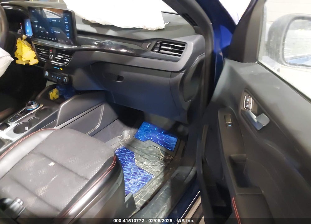 2023 FORD ESCAPE VIN: 1FMCU9MN0PUB30158