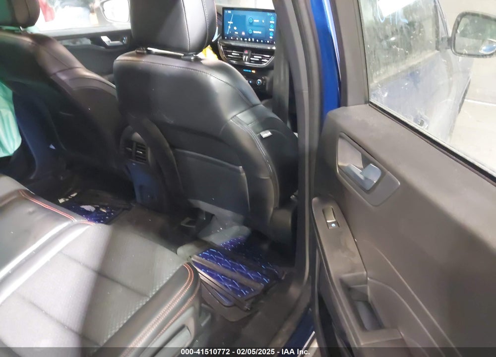 2023 FORD ESCAPE VIN: 1FMCU9MN0PUB30158