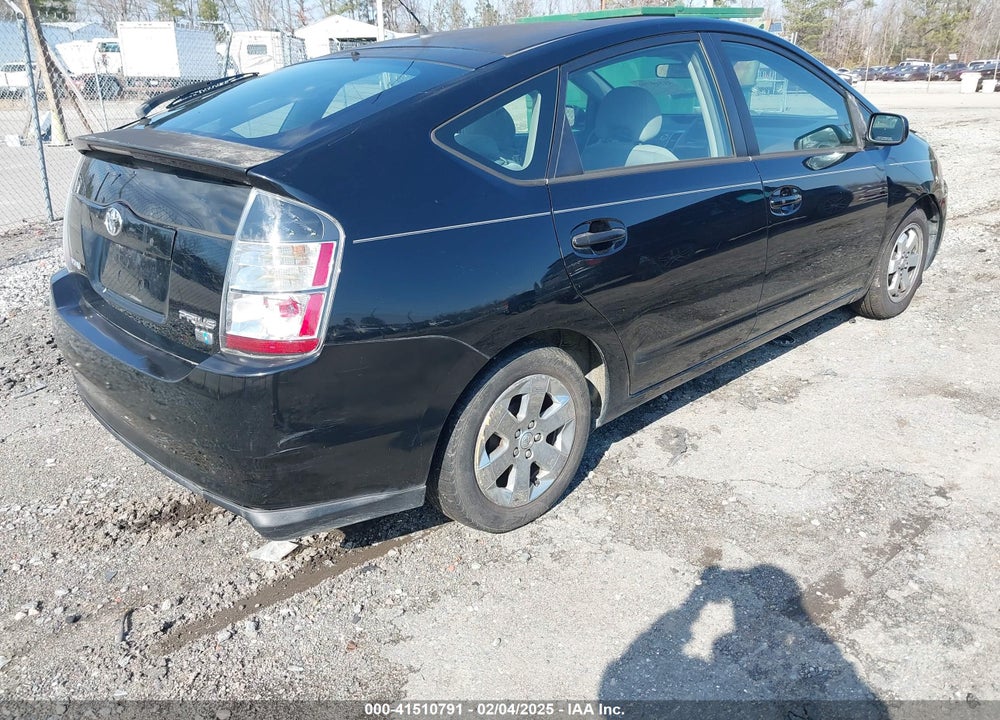 2005 TOYOTA PRIUS VIN: JTDKB20U353043397