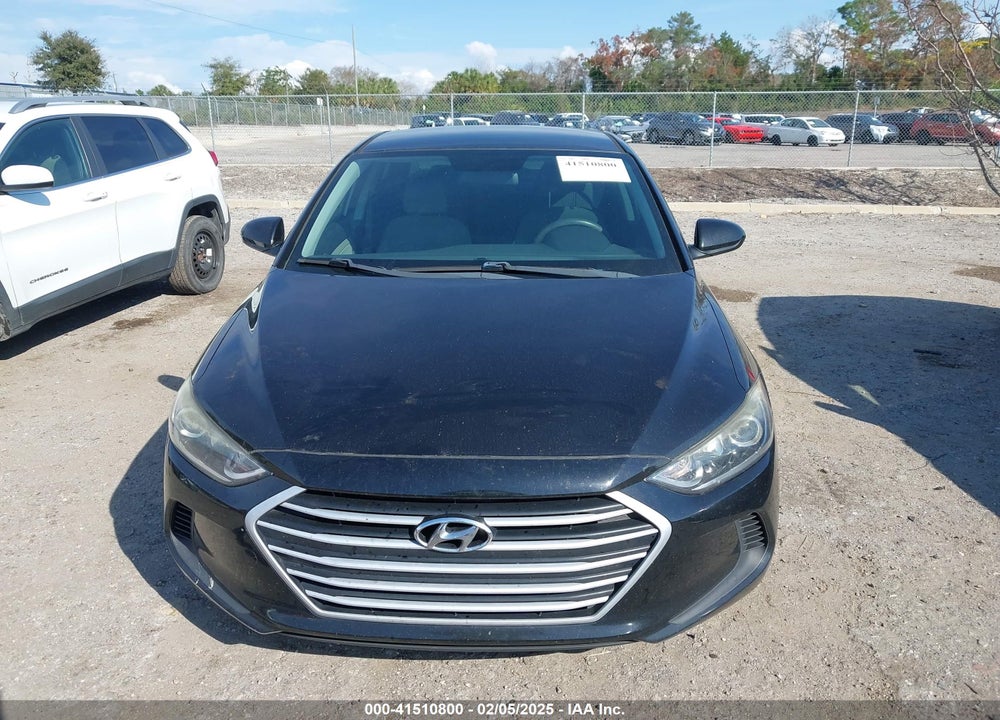 2017 HYUNDAI ELANTRA VIN: KMHD84LF9HU381302