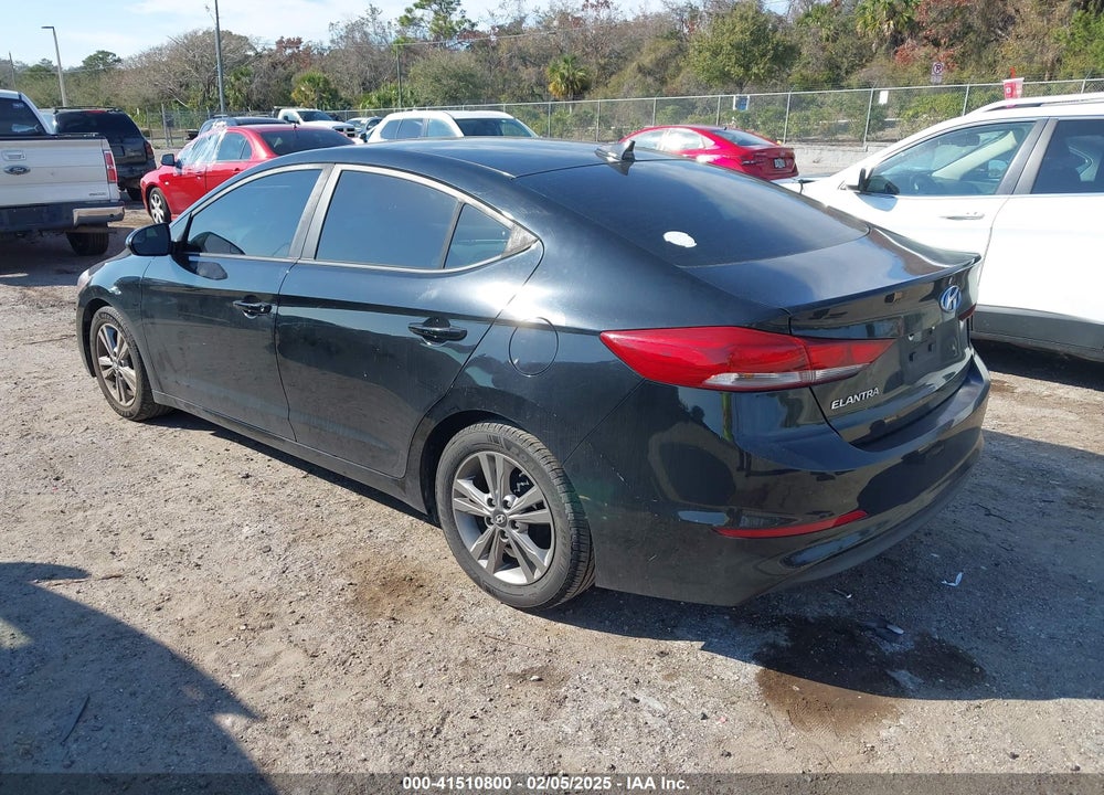 2017 HYUNDAI ELANTRA VIN: KMHD84LF9HU381302