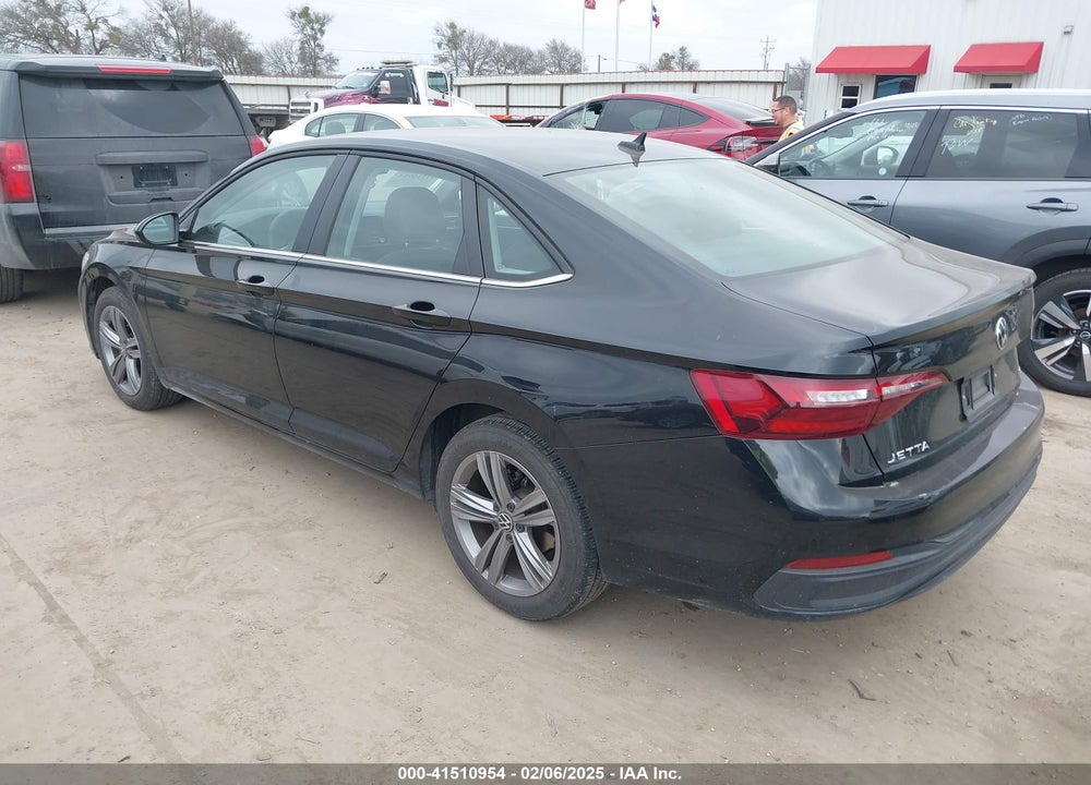 2024 VOLKSWAGEN JETTA VIN: 3VWEM7BU8RM007787