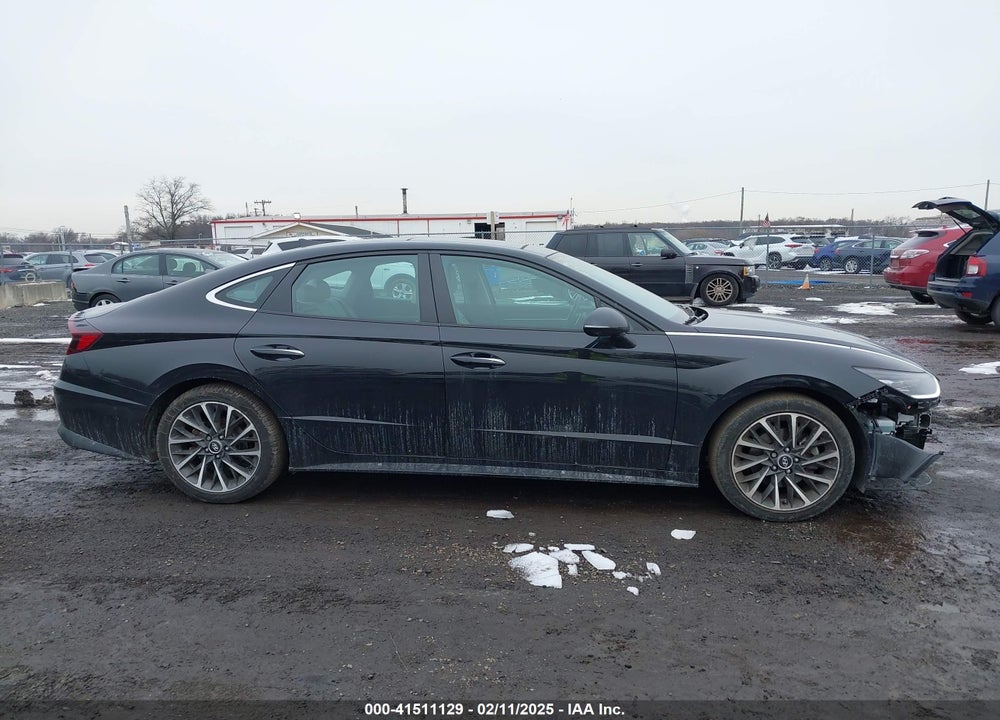 2022 HYUNDAI SONATA VIN: KMHL34J24NA180477