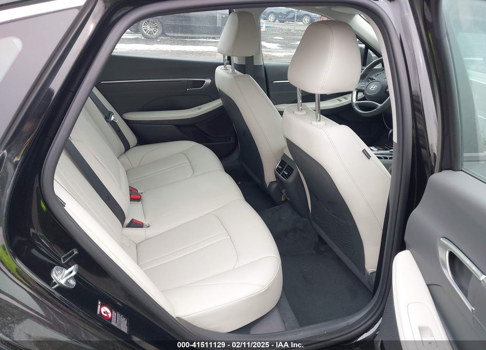 2022 HYUNDAI SONATA VIN: KMHL34J24NA180477