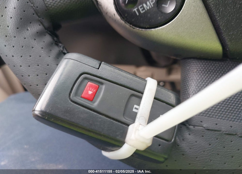 2004 TOYOTA PRIUS VIN: JTDKB20U340065237