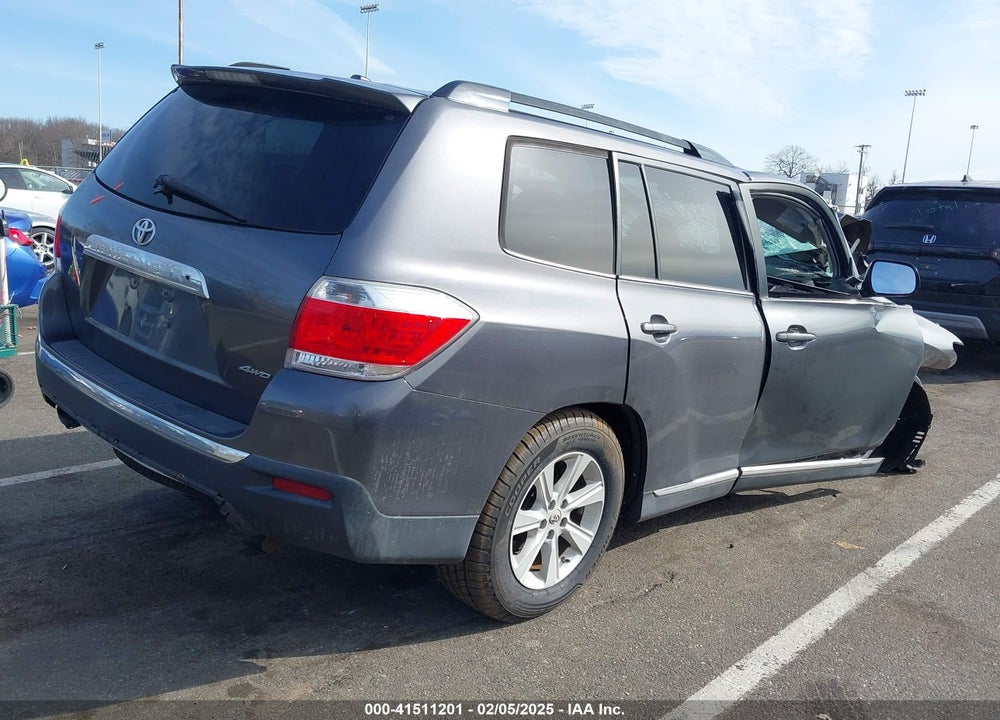 2012 TOYOTA HIGHLANDER VIN: 5TDBK3EH1CS133354
