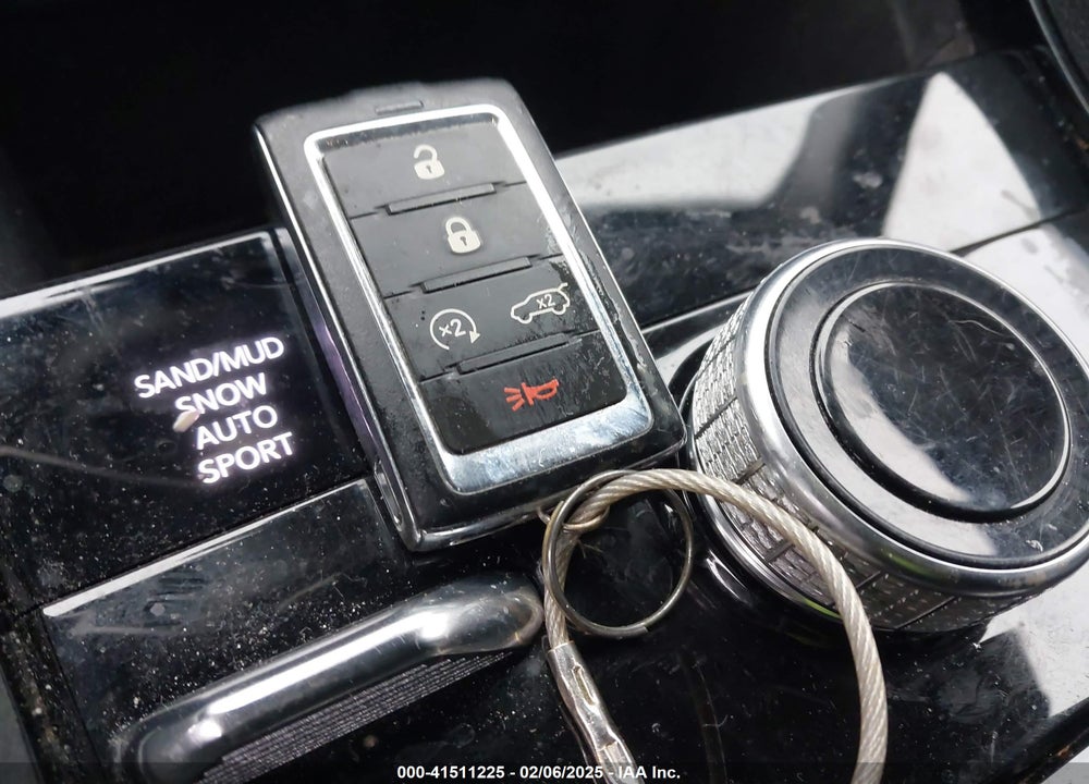 2022 JEEP GRAND CHEROKEE VIN: 1C4RJHBG1N8553262