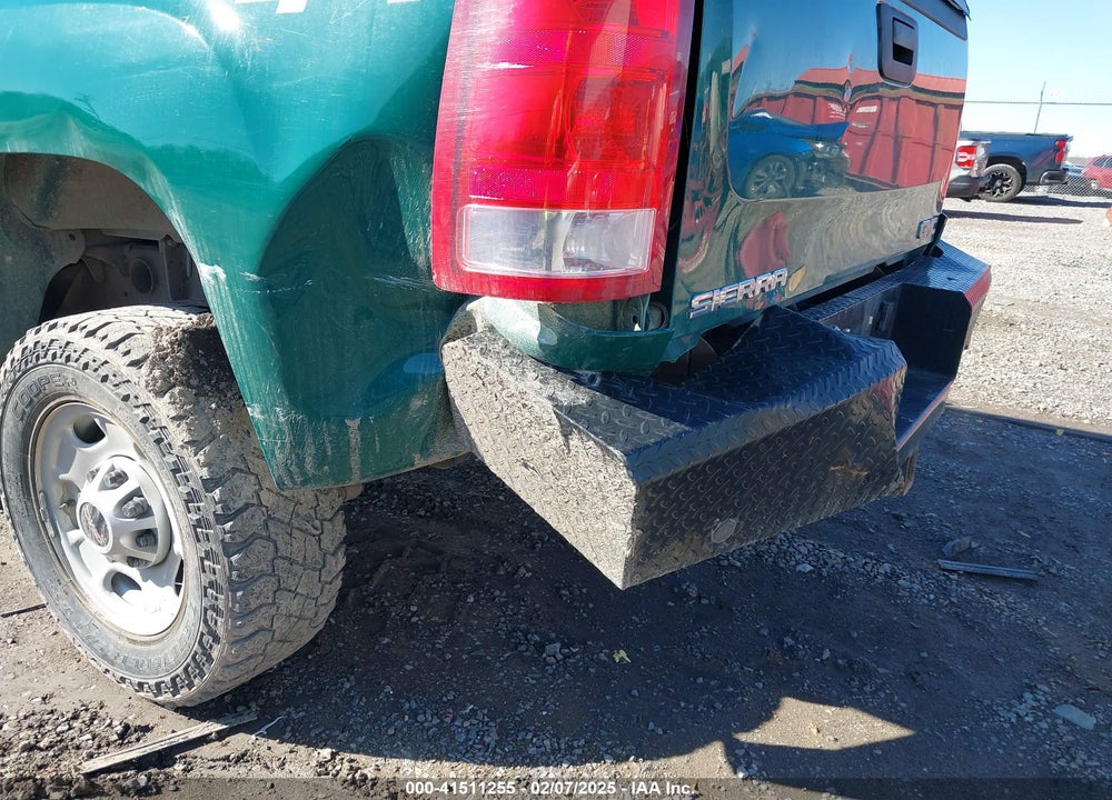 2013 GMC SIERRA 2500HD VIN: 1GT22ZCGXDZ253781